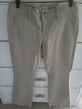 American Eagle Outfitters Women’s Khaki Slim Stretch Flare Pants